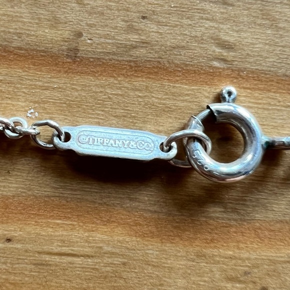 Tiffany & Co. lock and key pendant - Picture 6 of 6